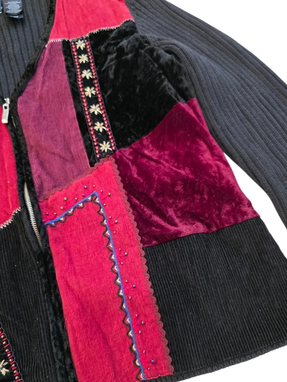 Crazy Horse Liz Claiborne Vintage Burgundy Patchwork Velvet Zipper Cardigan M - Picture 2 of 3